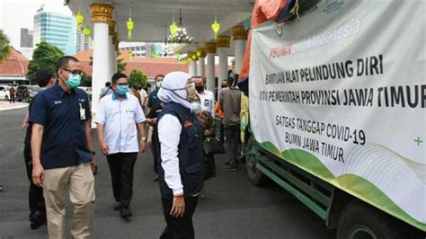 Petrokimia Gresik Salurkan Sembako Dan Mobil Isolasi Bagi Tenaga Medis