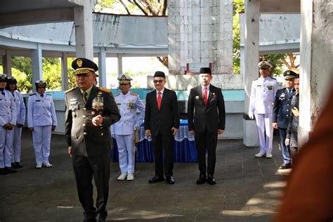 Rangkaian Hut Ke Tni Pjs Wali Kota Makassar Hadiri Ziarah Nasional