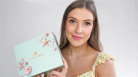 I AM NOT HAPPY GLOSSYBOX JULY UNBOXING BEAUTY TREASURES Devan Luka