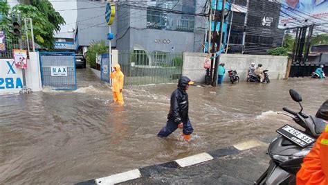 Jakarta Hujan Lebat, Titik Banjir Masih Didata BPDB DKI - Nasional