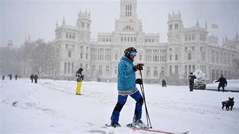 Le centre de l Espagne toujours paralysé après la tempête de neige