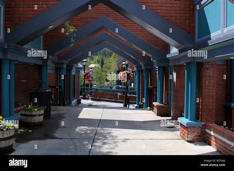 Downtown shopping in Breckenridge, Colorado Stock Photo - Alamy