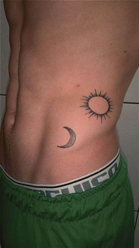 Moon And Sun Tatuagem Na Virilha Masculina Tatuagem Na Cintura