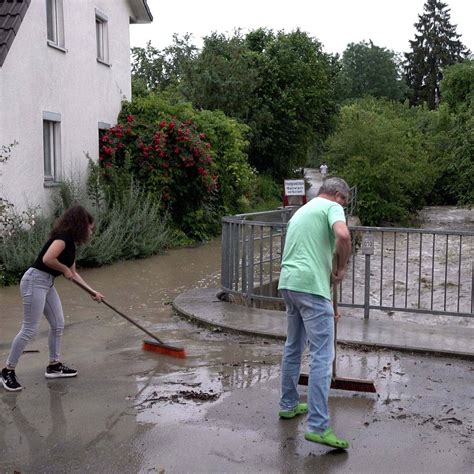 Hochwasser So Kannst Du Dein Haus Vor Unwetter Sch Tzen