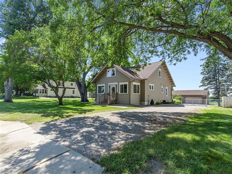 820 Broadway Ave S Cokato Mn 55321 Zillow