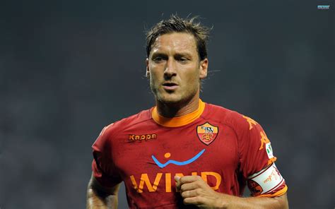 Francesco Totti Wallpapper Hd Football Wallpapers Hd