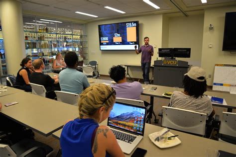 demo day  showcase vcu students  promising startups