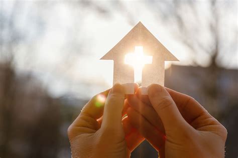 A Christian House Blessing Prayer To Protect And Celebrate Your New Home