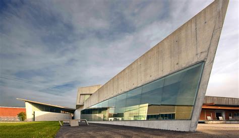 Vitra Fire Station By Zaha Hadid Architects Urbano