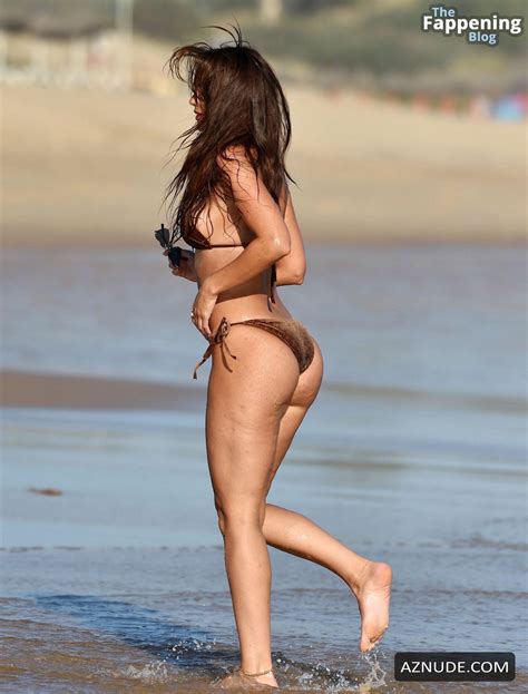 Jennifer Metcalfe Sizzles In Sexy Louis Vuitton Bikini On Sunshine Getaway AZNude