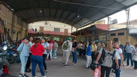 Paro Municipal En Tartagal Trabajadores Tomaron La Intendencia Y