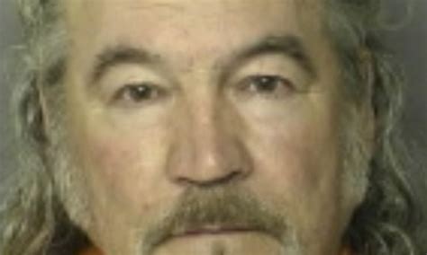 Only Backyard Fence Separates South Carolina Sex Offender From 10 Year Old Victim Daily Mail