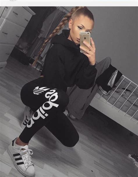 Pin By Baddie ⚠️ House💞⚠️ On Addidas Outfits With Leggings Adidas