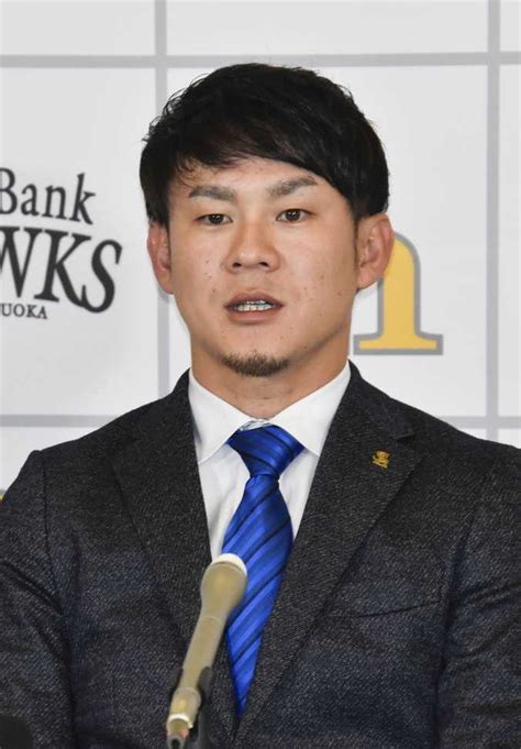 ソフトバンク・甲斐拓也「一年一年が勝負」複数年断り単年契約 牧原大成は新たに3年契約 サンスポ