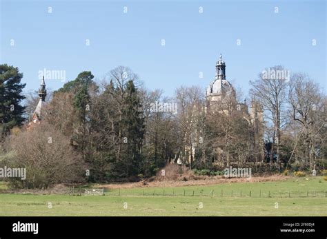 St michaels abbey farnborough hi-res stock photography and images - Alamy