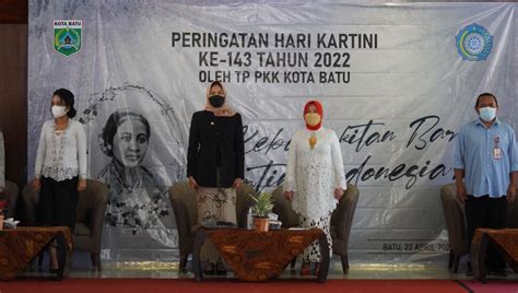 Peringati Hari Kartini Tp Pkk Kota Batu Gelar Lomba Peragaan Busana