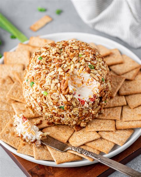 Cheese Ball Recipe Without Onion At Johnny Kropp Blog