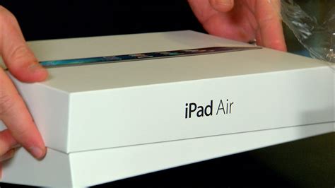 Unboxing The Apple Ipad Air Video Cnet