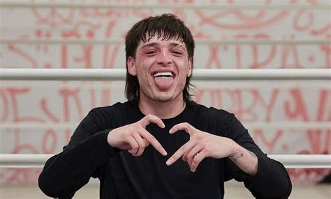 Peso Pluma Estrena Nuevo Look Y Conquista A Sus Fans