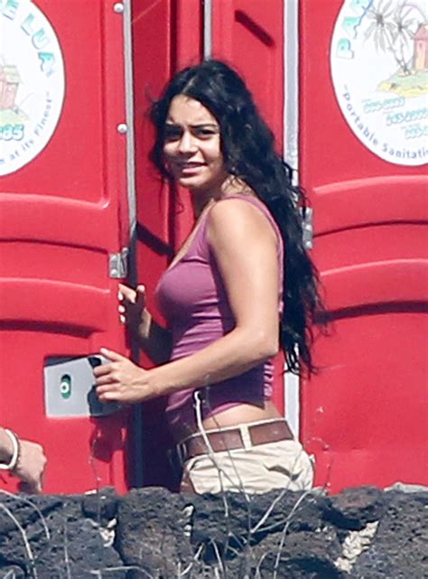 Funcruiser The Sexy Babes Gallery Vanessa Hudgens “journey 2 The Mysterious Island