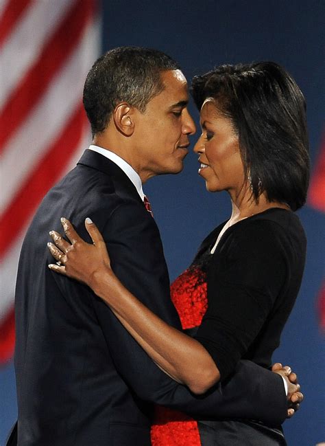 Barack and Michelle Obama: A Complete Relationship Timeline | Glamour