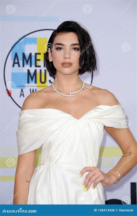 Dua Lipa Foto Editorial Imagen De Cine Concesiones 128413436