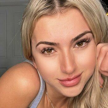 Goddess Bella Bellasfeetx Bellababes Bellasyourgod Nude Leaks