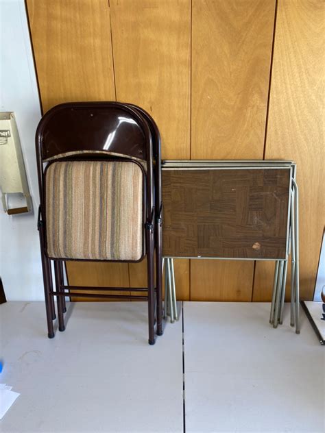 Lot 474 Tv Trays And Folding Chairs Slocal Estate Auctions Network