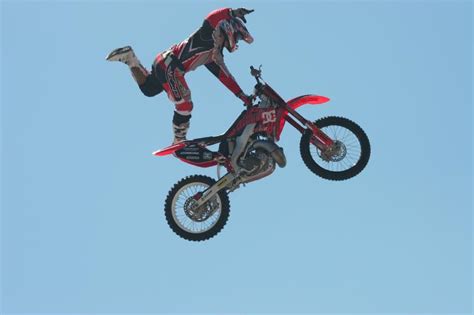 Free Download Honda Cr 125 Stunt Freestyle Wallpaper 800 X 533 800x533