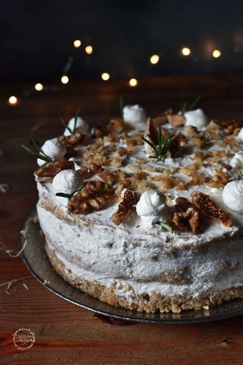 Naked Cake Ai Fichi Secchi Noci E Rosmarino Colazione Da Tizi