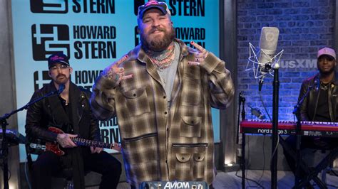Teddy Swims Performs Live On ‘the Howard Stern Show