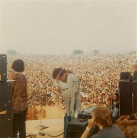 Rare Candid Backstage Snaps Of Jimi Hendrix At The Woodstock Music