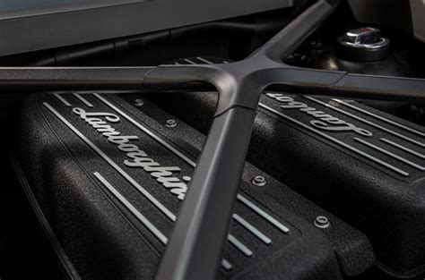 Lamborghini Huracan Evo 2019 First Drive Autocar