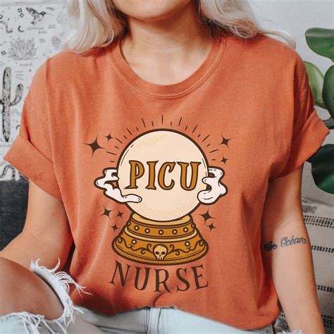 Picu Enfermera Camisa De Halloween Unidad De Cuidados Intensivos