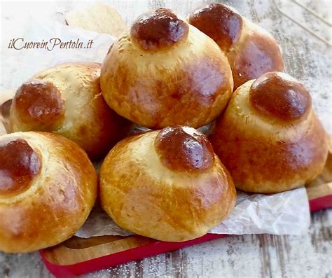 Brioche Siciliane Col Tuppo Morbidissime Con La Ricetta Originale