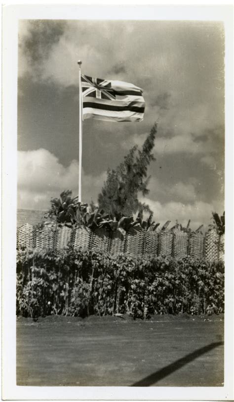 The Hawaiian flag in Hawaii during World War II | The Digital ...