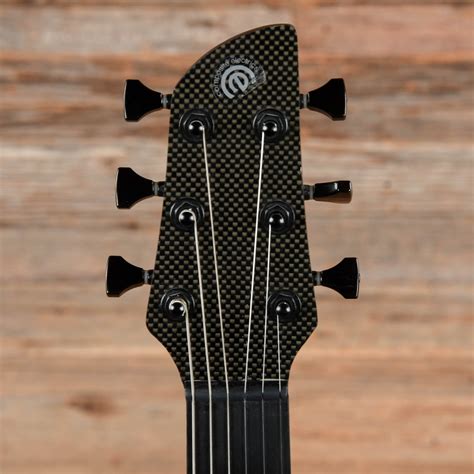 Composite Acoustics Blade Carbon Fiber – Chicago Music Exchange