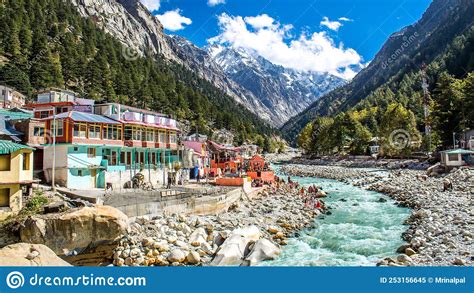 Gangotri Dham, Gangotri Town Editorial Image - Image of tourism ...