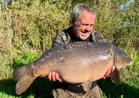 THE CARP | The Manor Carp Fishery