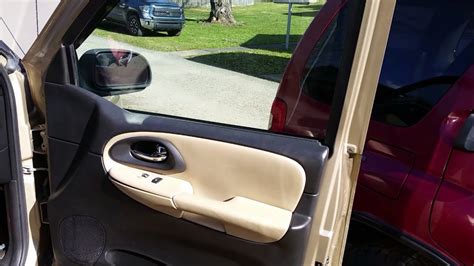 2006 Trailblazer Front Door Panel Removal To Access The Speakers