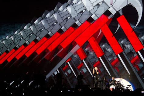 Photographis: Roger Waters -- The Wall Live Tour 2013