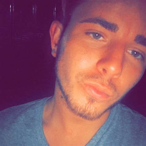 Este chico gay le pidió a la madre de su amiga poder ir a la fiesta de pijamas para chicas y su