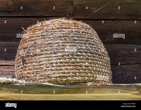 Old Fashioned Beehive Hi Res Stock Photography And Images Alamy