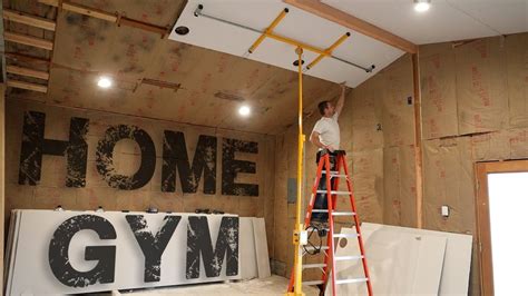 Turning The Garage Into A Home Gym Youtube