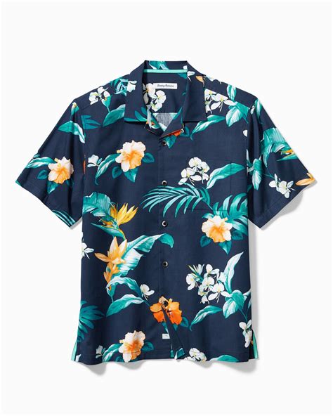 12 Hawaiian Shirts to Wear This Summer - FASHION Magazine