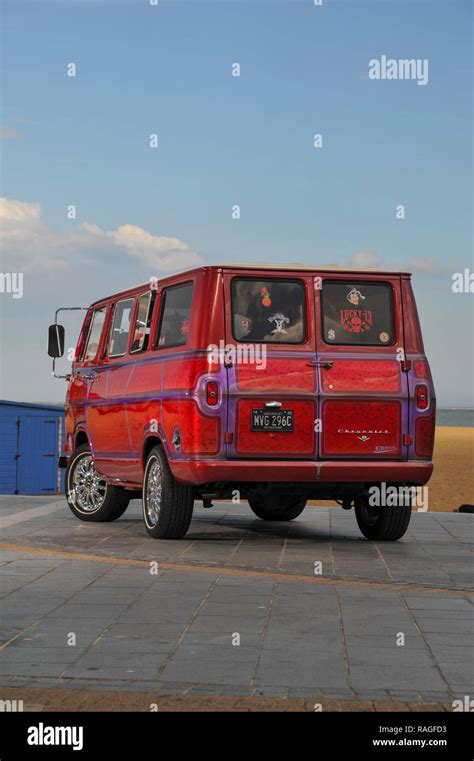 Alter Chevrolet Kleinbus Fotos Und Bildmaterial In Hoher Auflösung