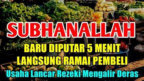 MUSTAJAB PENGLARIS DAGANGANPUTAR DI TEMPAT USAHA SIAP SIAP BANJIR