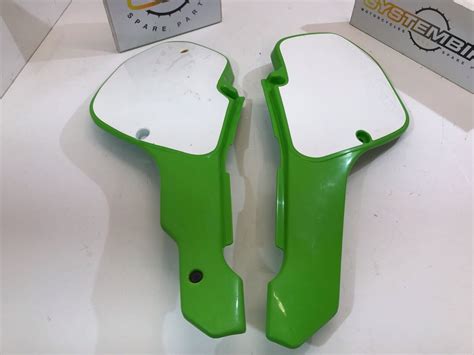 Carene Tabelle Porta Numero Kawasaki Kx Art