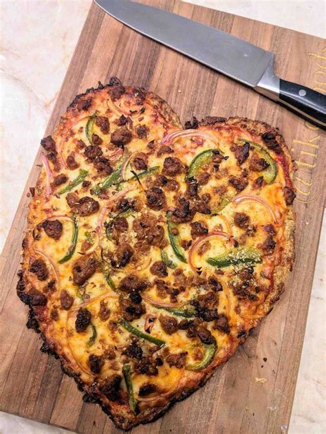 Cauliflower Pizza | Foodtalk