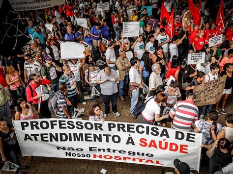 Fotos Professores da rede estadual de SP fazem manifestação na avenida